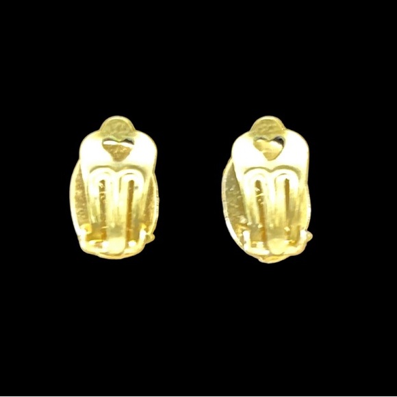 1603 Vintage Italian Micro Mosaic Clip Earrings Red Floral Gold Tone Hardware - Picture 2 of 4